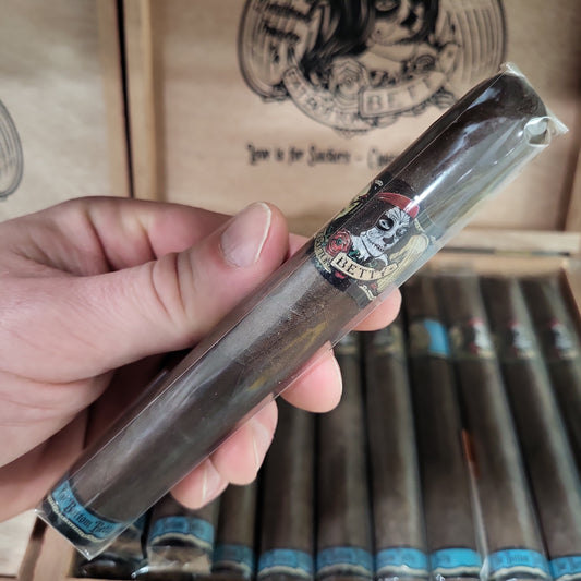 DE Deadwood - Fat Bottom Betty Toro