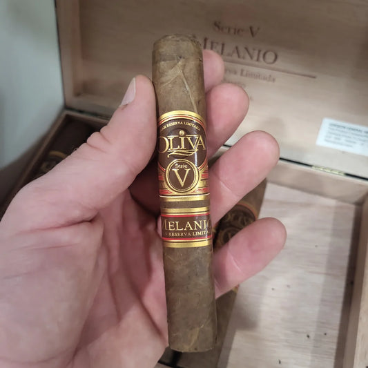 Cigar Review - Oliva Serie V Melanio Robusto