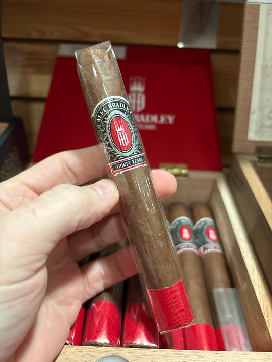 Alec Bradley - 30th Anniversary Toro