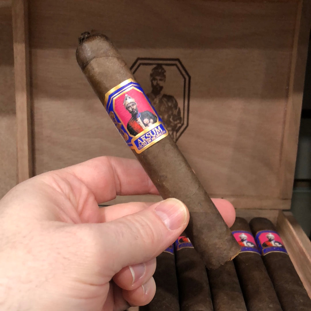 Foundation - Aksum Maduro Robusto