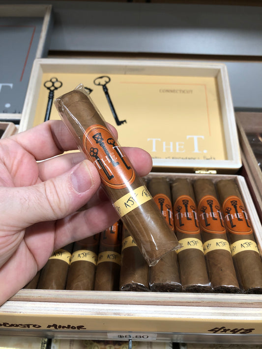 Caldwell - The T. Connecticut Robusto Minor