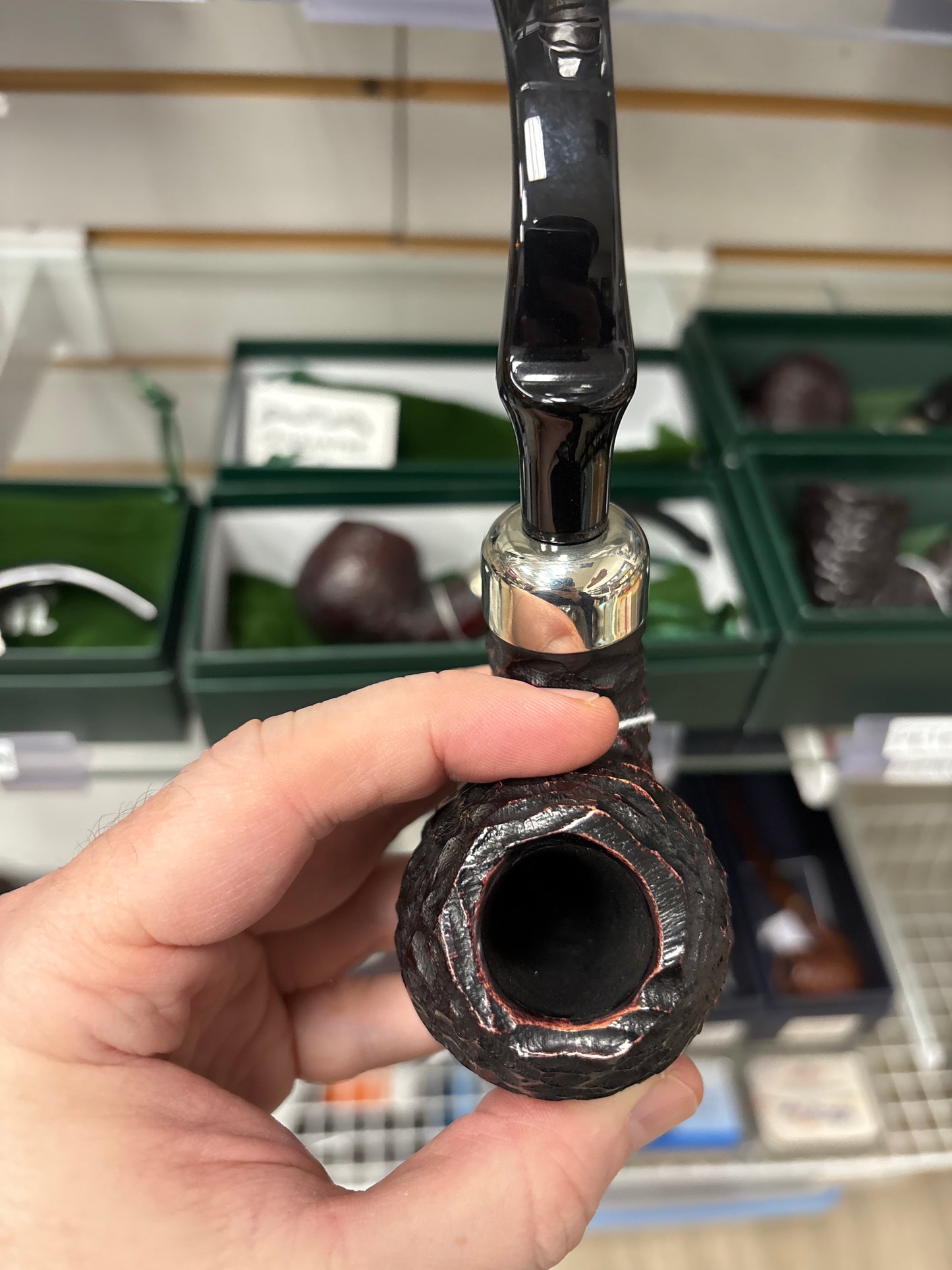 Pipe - Peterson System Standard Rusticated (B42) P-Lip