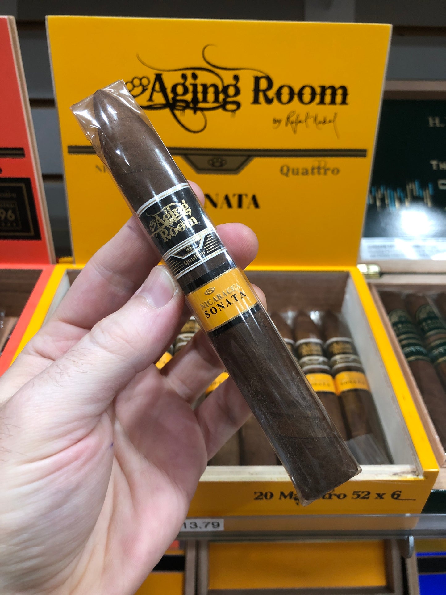 Aging Room - Quattro Nicaraguan Sonata Maestro