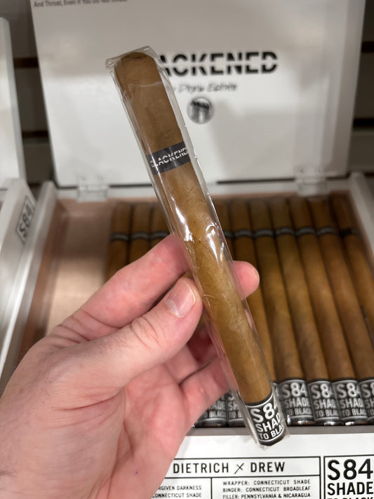 DE Blackened Shade S84 - Lancero