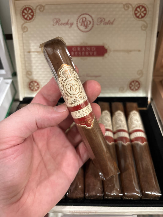 Rocky Patel - Grand Reserve Robusto