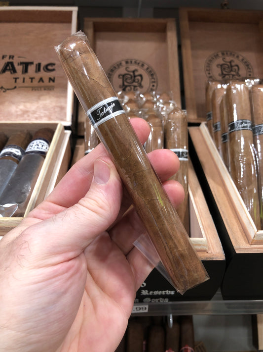 Tatuaje - Black Corona Gorda