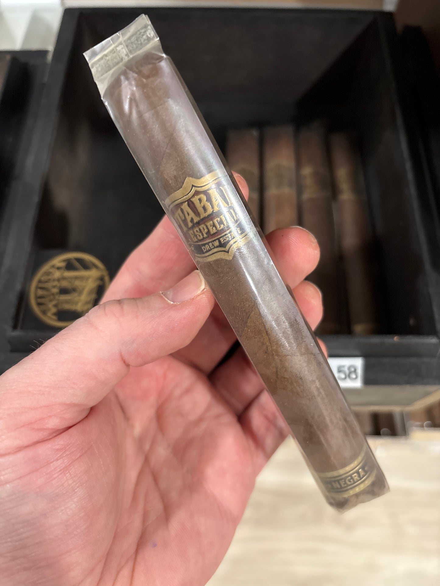 DE Tabak - Negra Toro