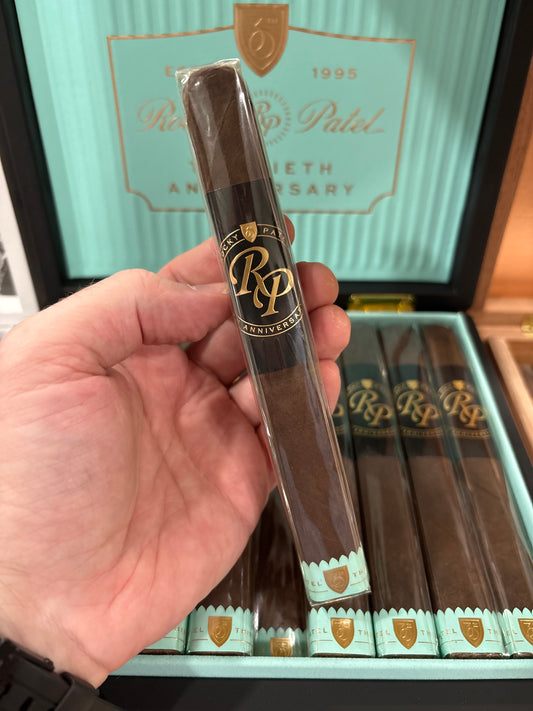Rocky Patel - 30th Anniversary Toro