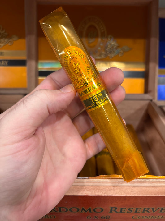Perdomo - 10th Anniv Champagne Super Toro