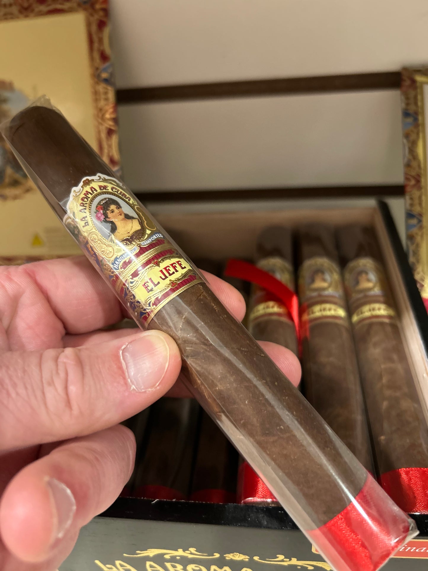La Aroma de Cuba - El Jefe 7x58