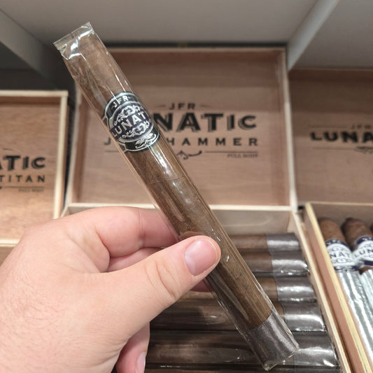 JFR - Lunatic Maduro Jackhammer 8x60