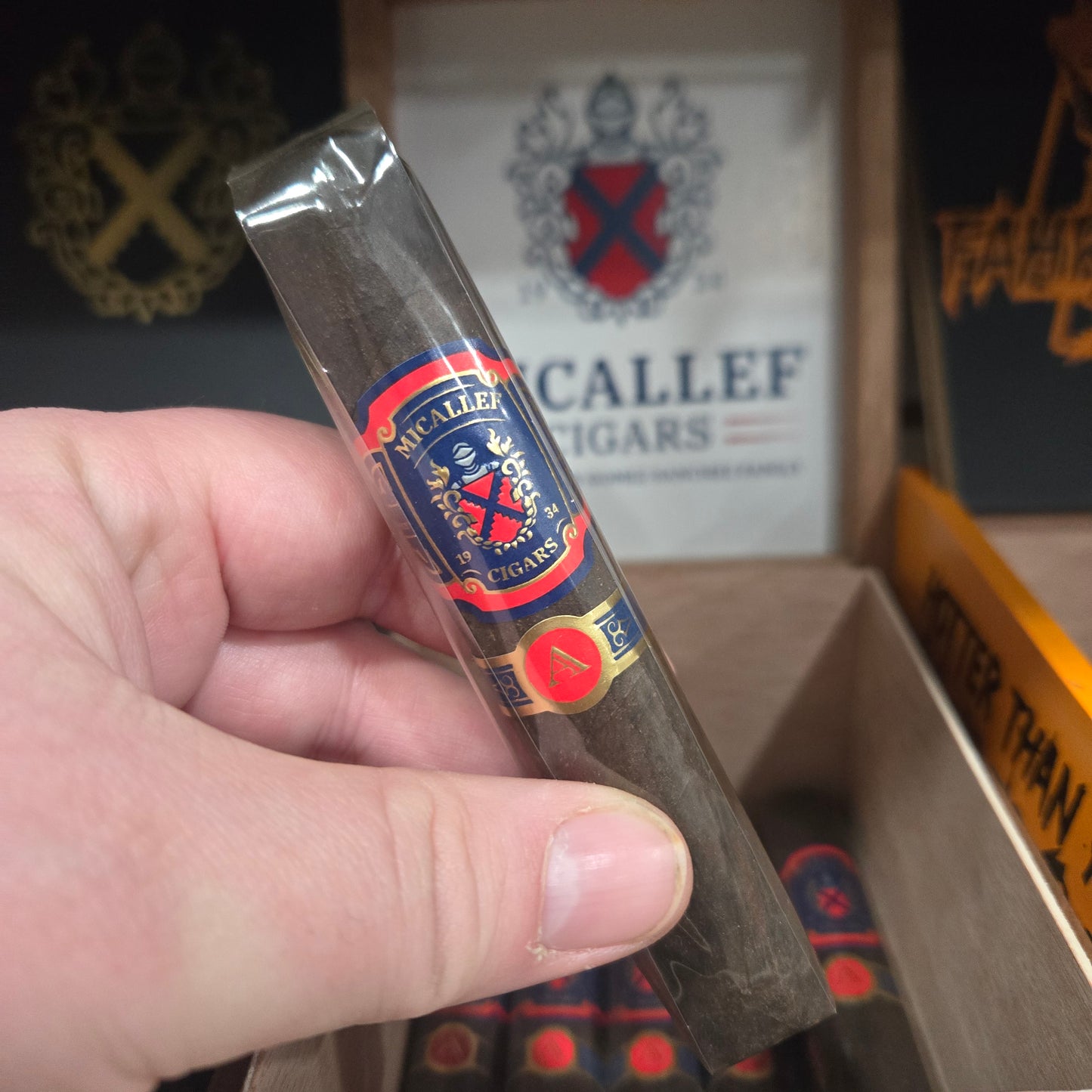 Micallef - A Robusto