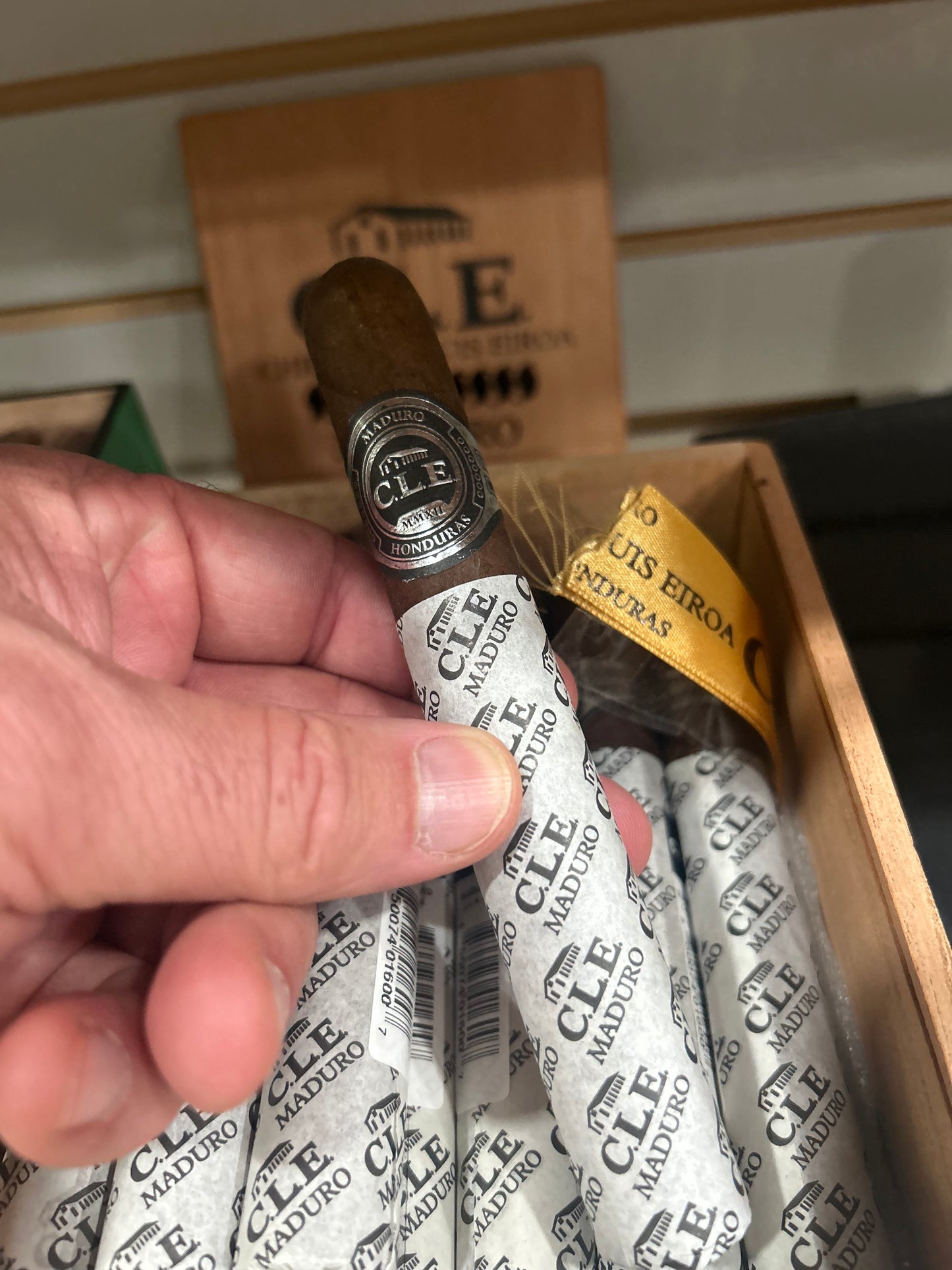 CLE - Maduro 6x54