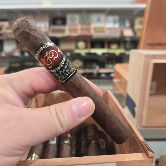 La Flor Dominicana - LFD Ligero Cabinet 300 Oscuro Natural