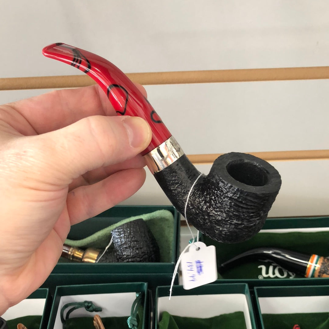 Pipe - Peterson Dracula Sandblasted 01 Fishtail