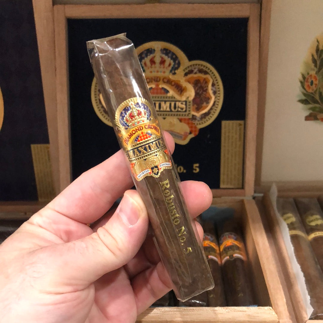 JCN - Diamond Crown Maximus #5 Robusto