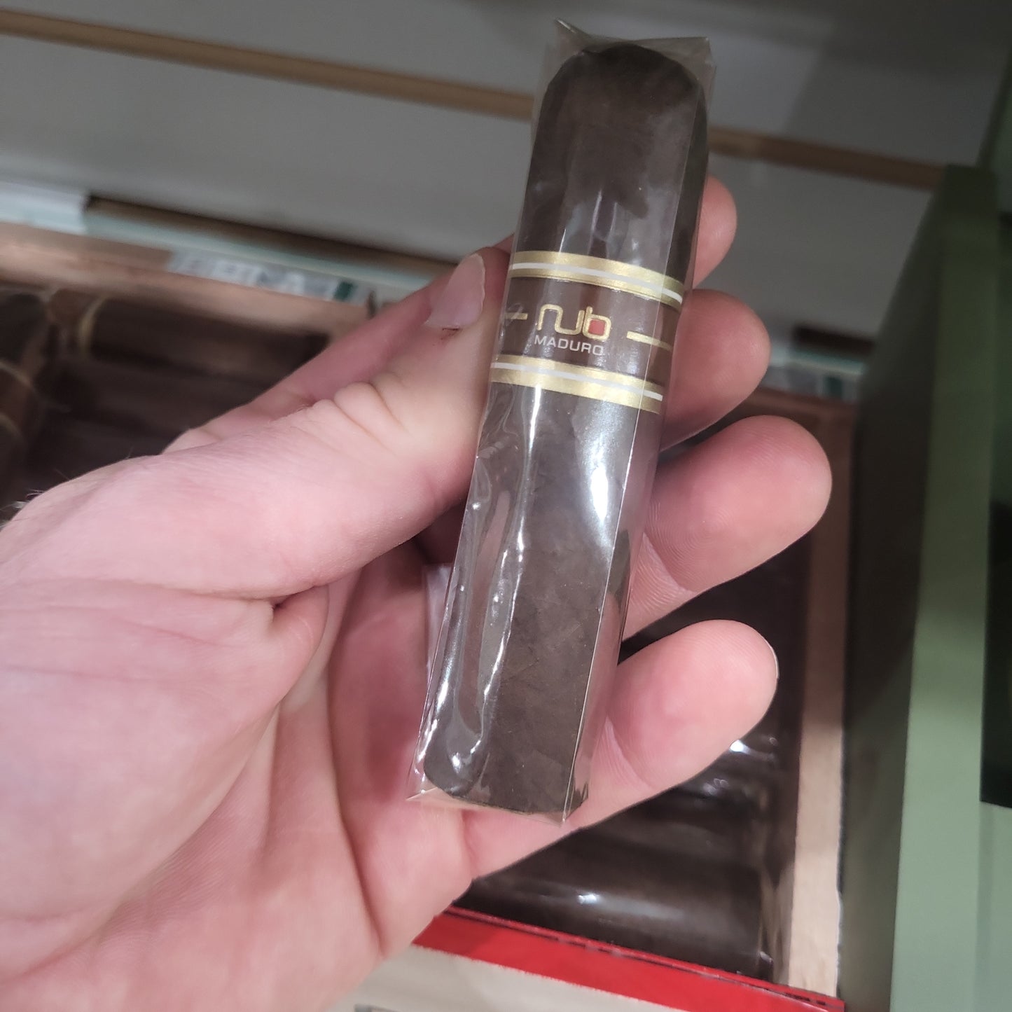 Nub by Oliva - Maduro 460