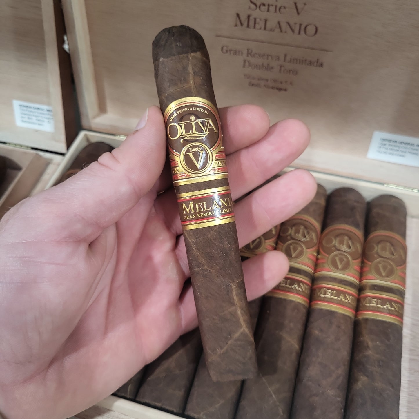 Oliva - Serie V Melanio Double Toro 6x60