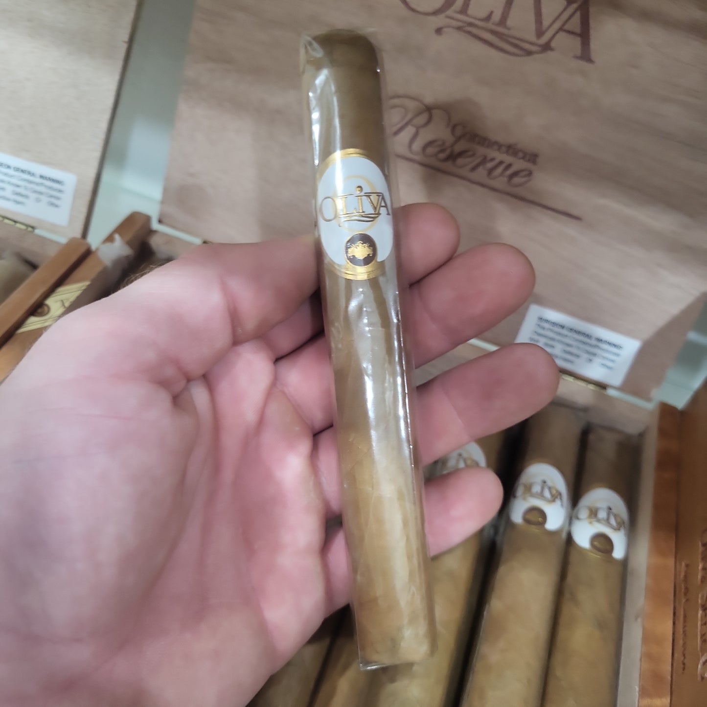 Oliva - Connecticut Reserve Toro 6x50