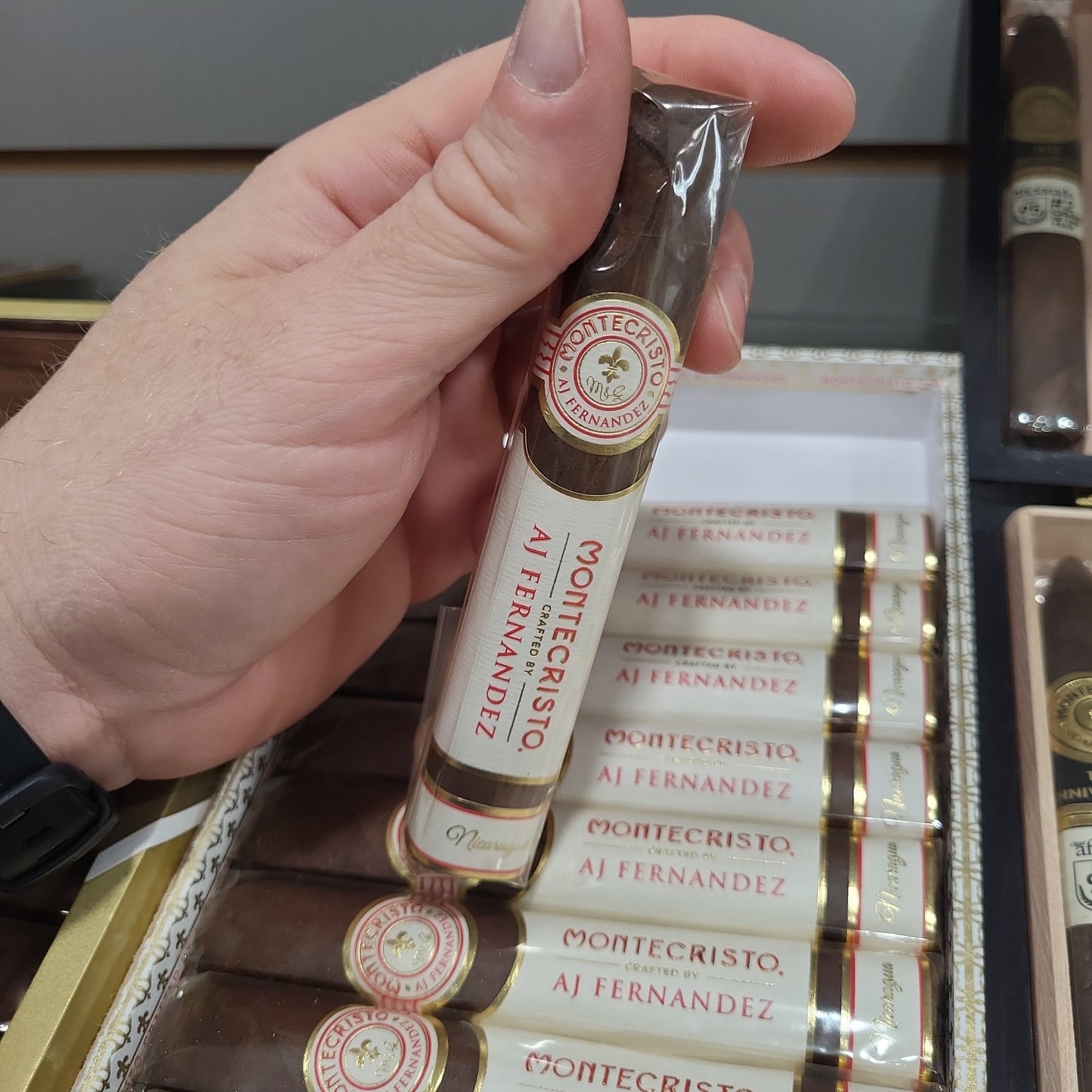 Montecristo - Crafted by AJ Fernandez Robusto