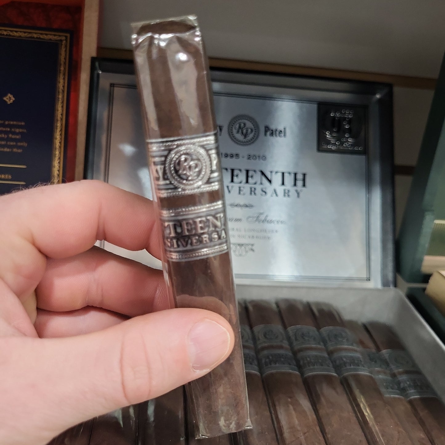 Rocky Patel - 15th Anniversary Robusto