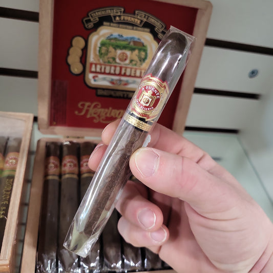 Arturo Fuente - Hemingway Signature