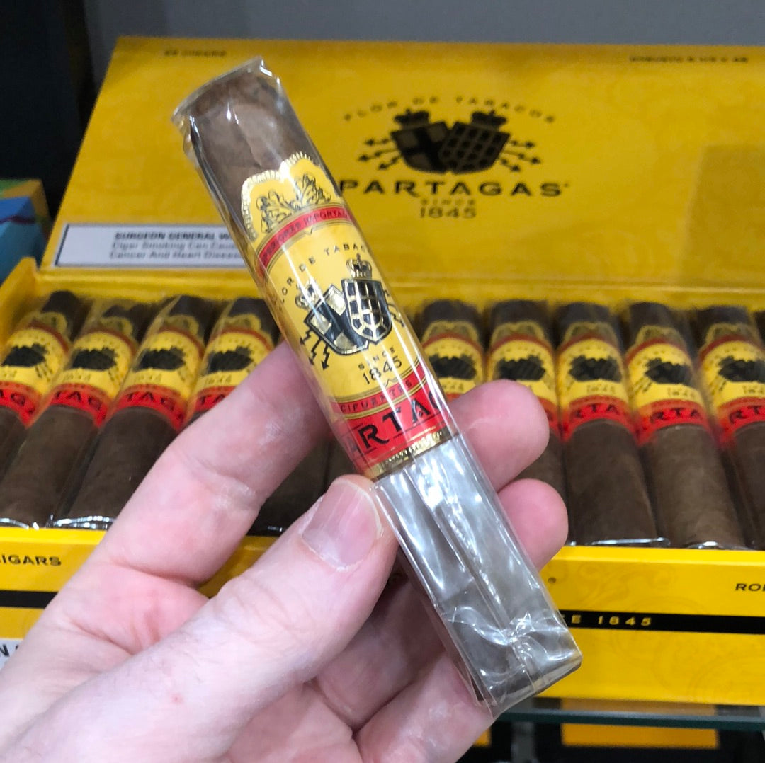 Partagas - Robusto