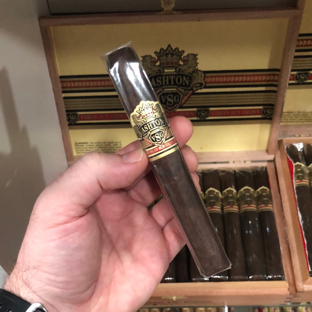Ashton VSG Robusto Route 30 Cigars