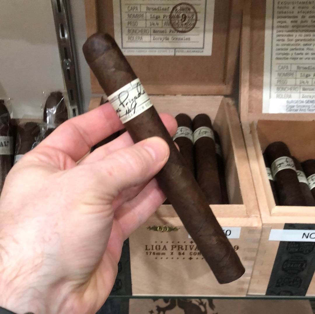 Liga Privada No. 9 - Corona Doble