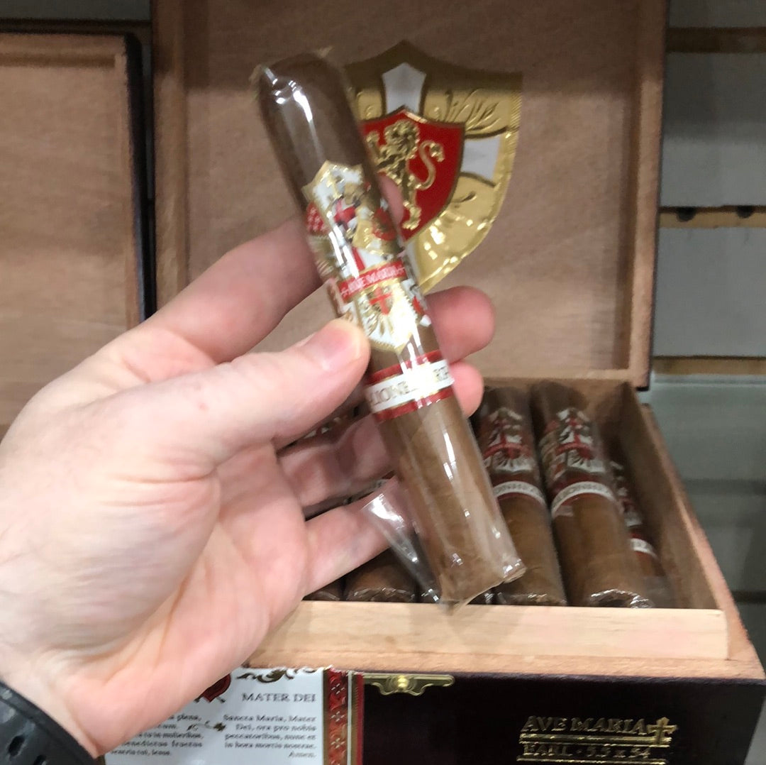 Ave Maria - Lionheart Robusto