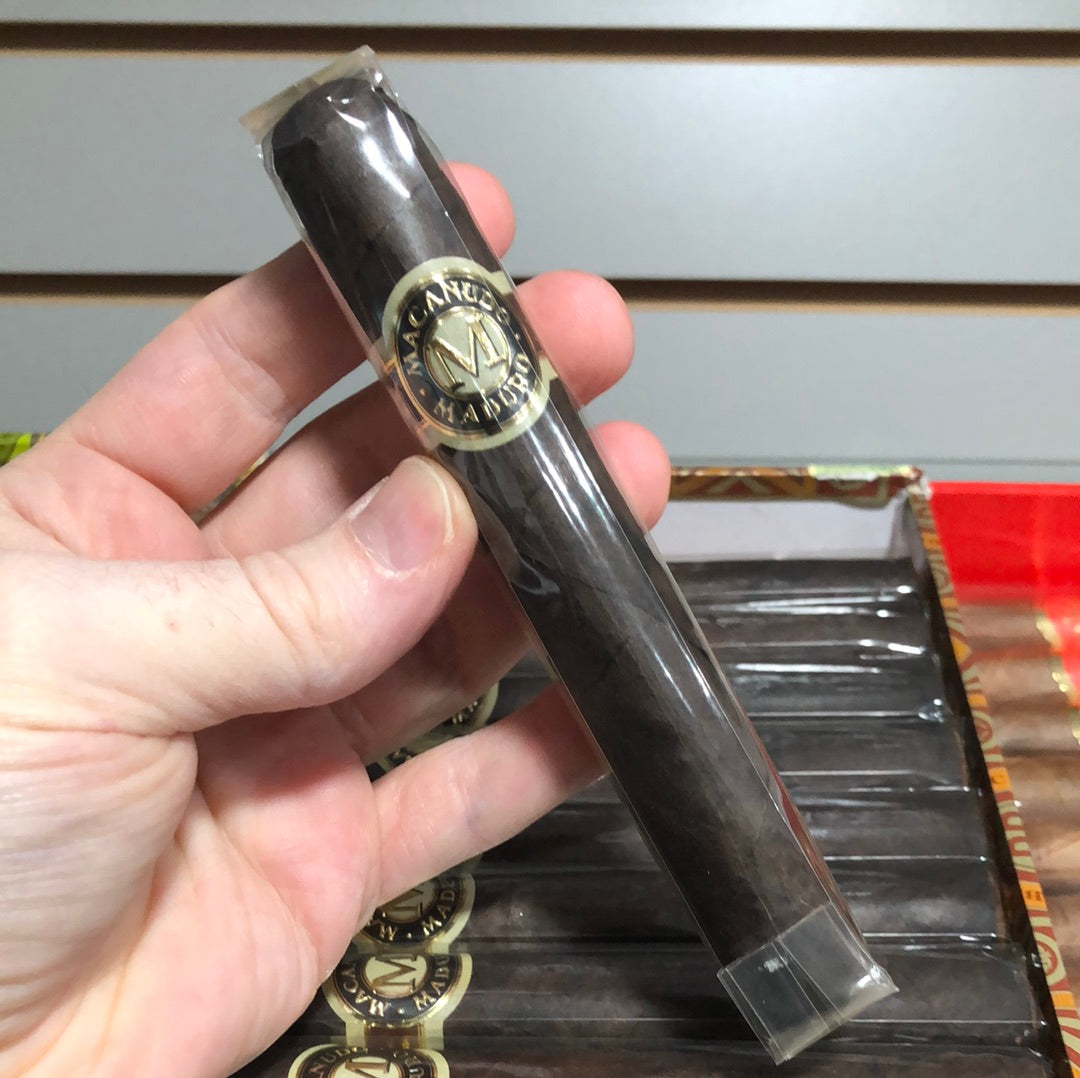 Macanudo - Maduro Hyde Park 5.5x49